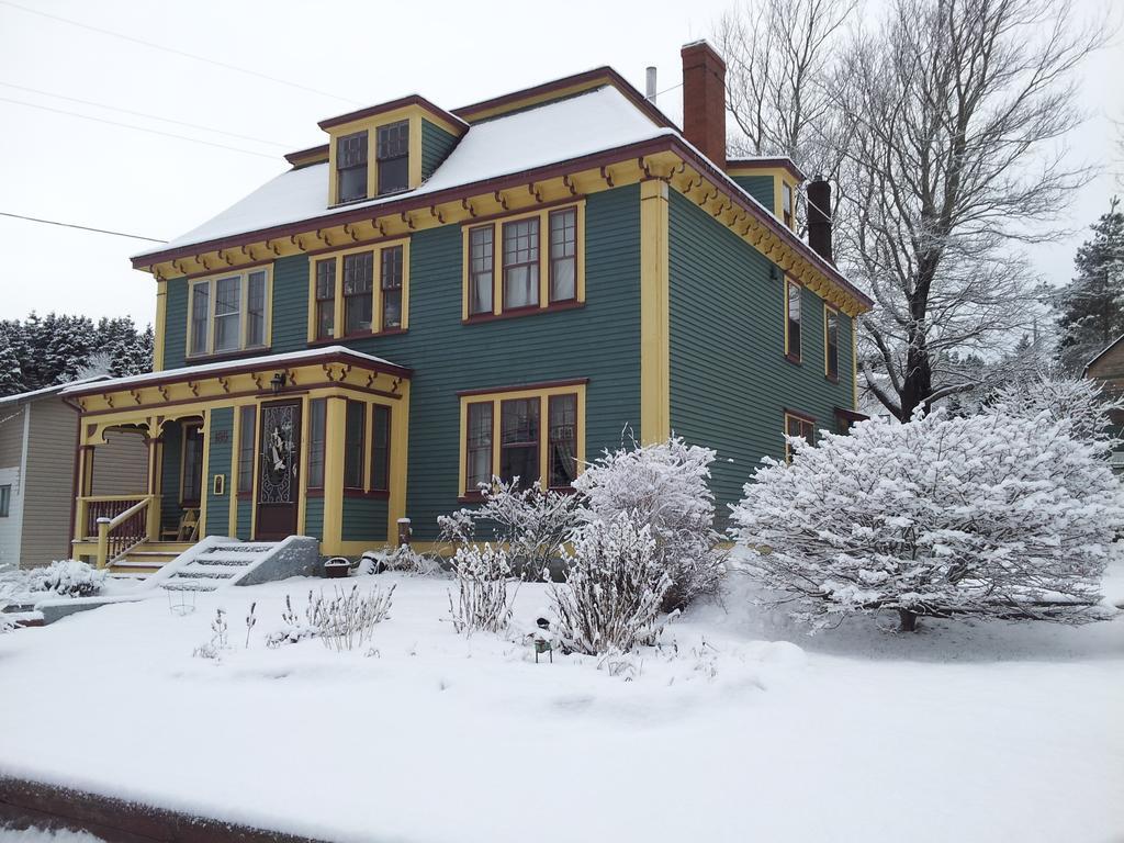 The Spaniards Room Heritage Home Spaniards Bay Exterior foto